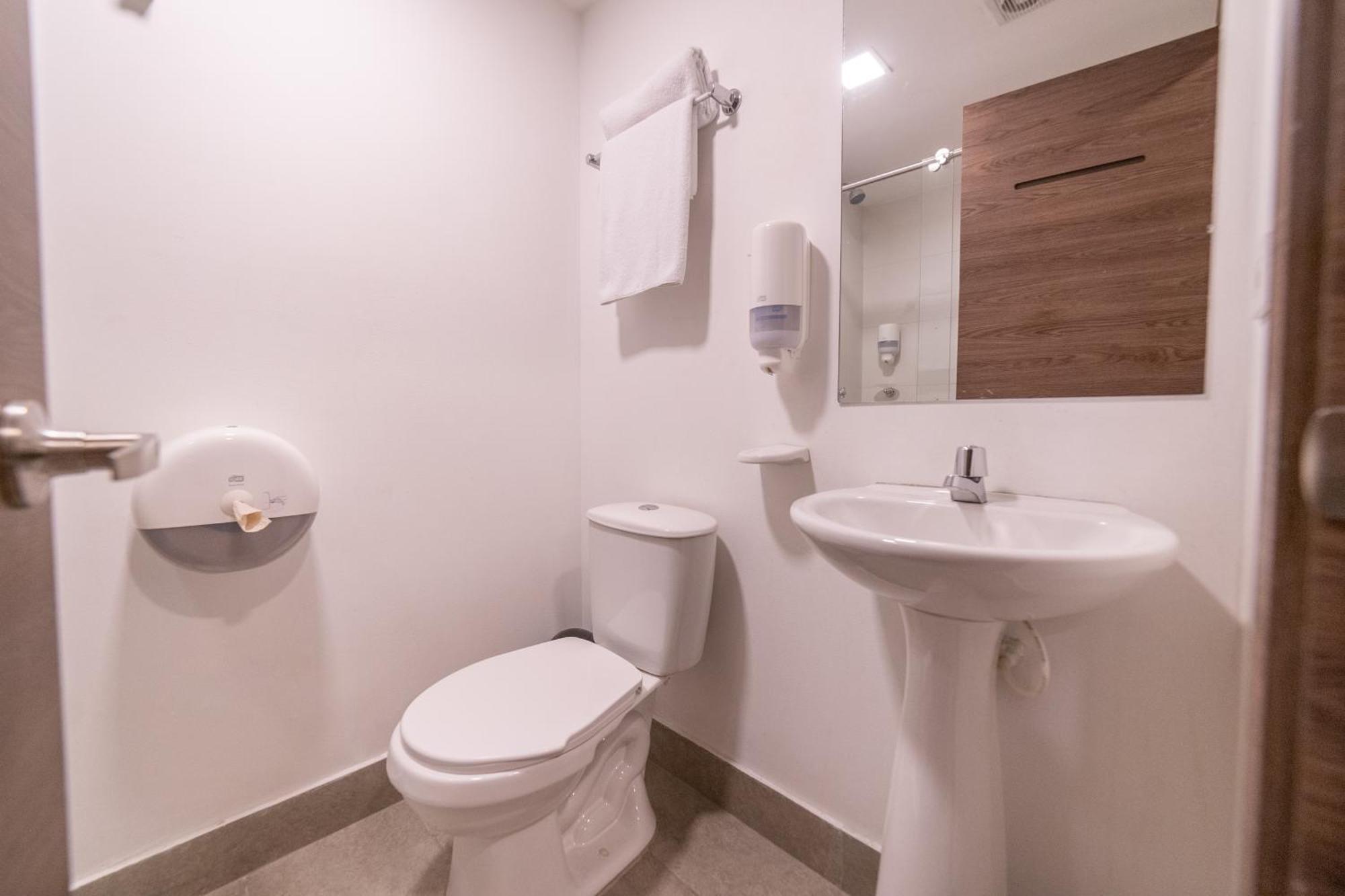 Bon 17 Hotel By Shg Bogota Buitenkant foto